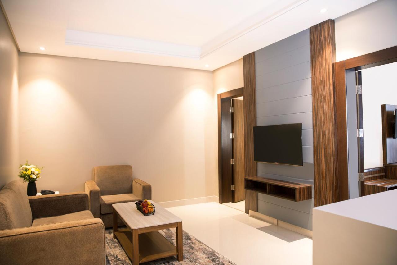 Swiss Blue Hotel Hera Jeddah Bagian luar foto