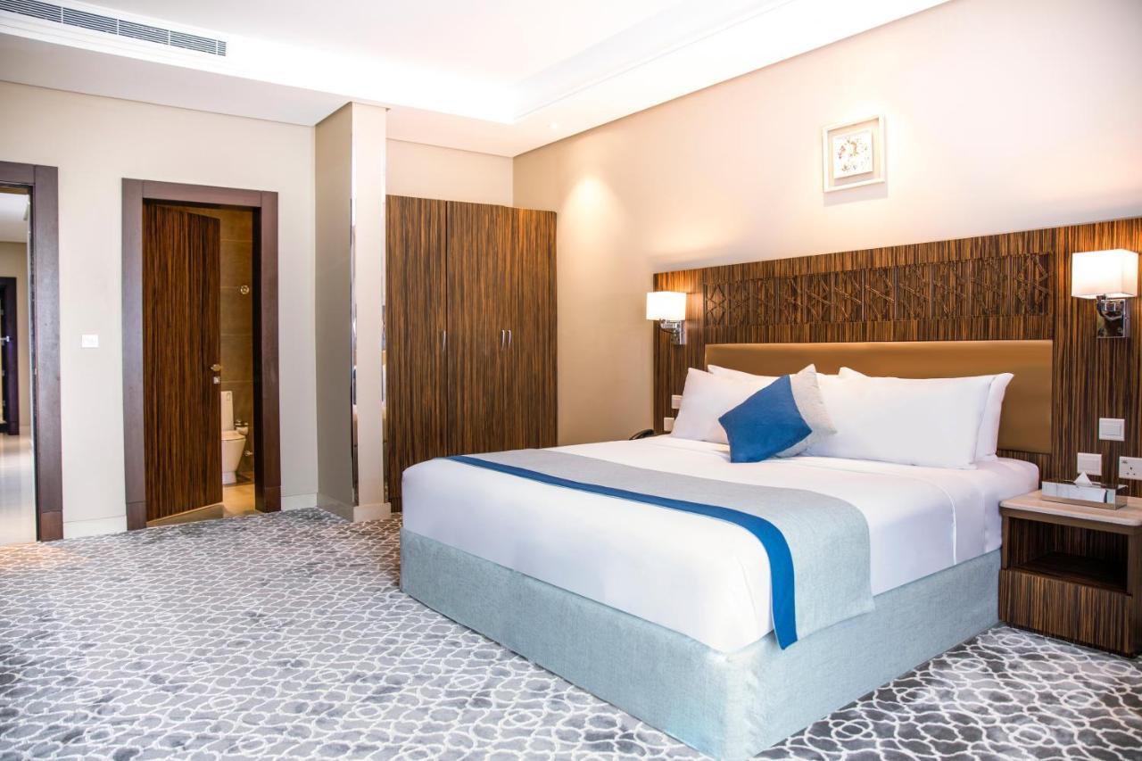 Swiss Blue Hotel Hera Jeddah Bagian luar foto
