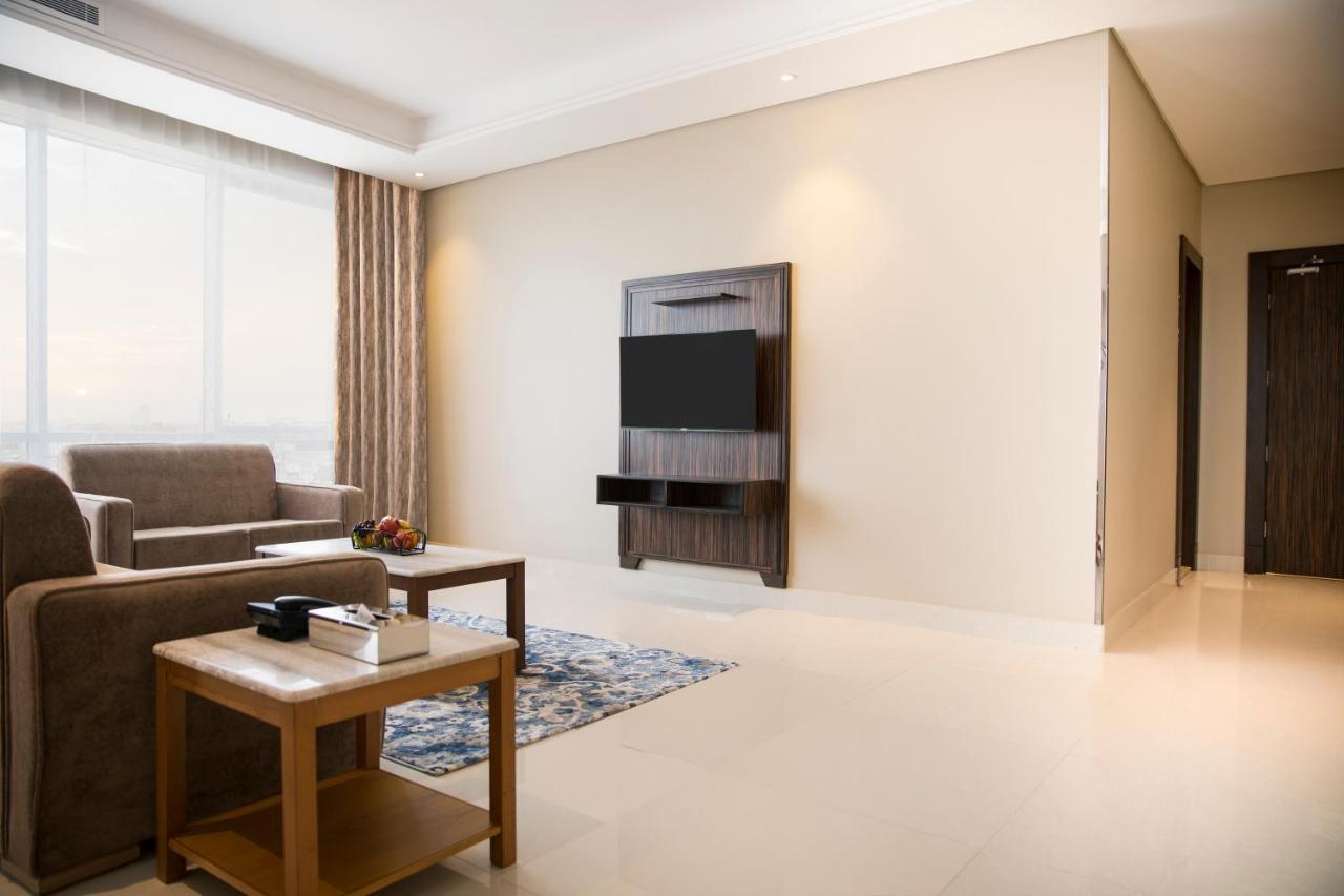 Swiss Blue Hotel Hera Jeddah Bagian luar foto